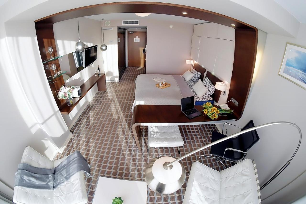 Apartment 309 W Pieciogwiazdkowym Marine Hotel Plaza 20 M Rowery W Cenie Dobruk Apartamenty